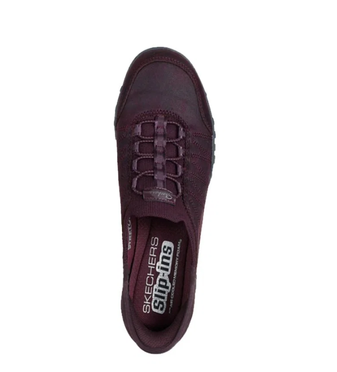 100615 - SKECHERS SLIP-INS RELAXED FIT: BREATHE-EASY - HOME-BODY