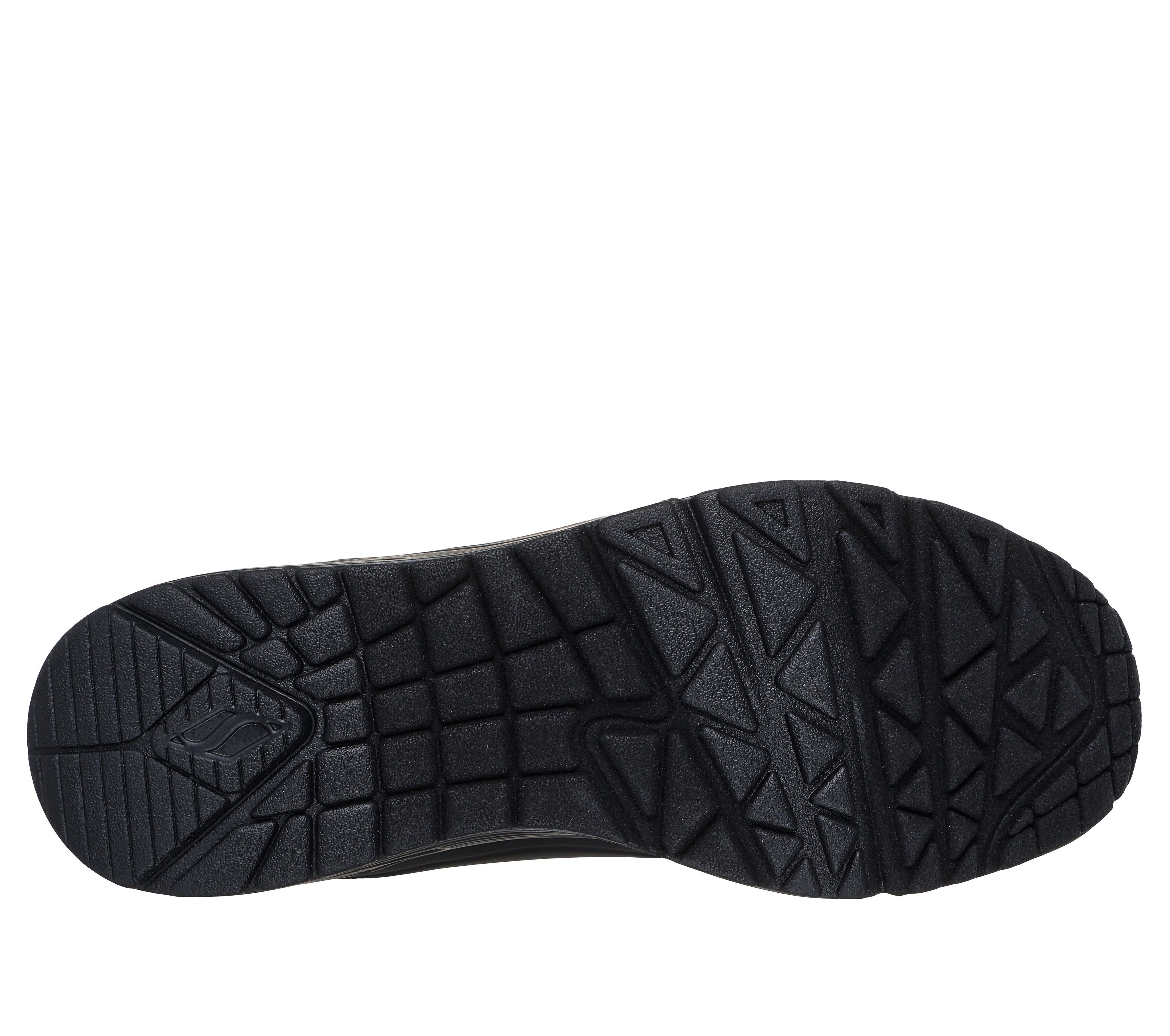 183004 - UNO - SUITED ON AIR