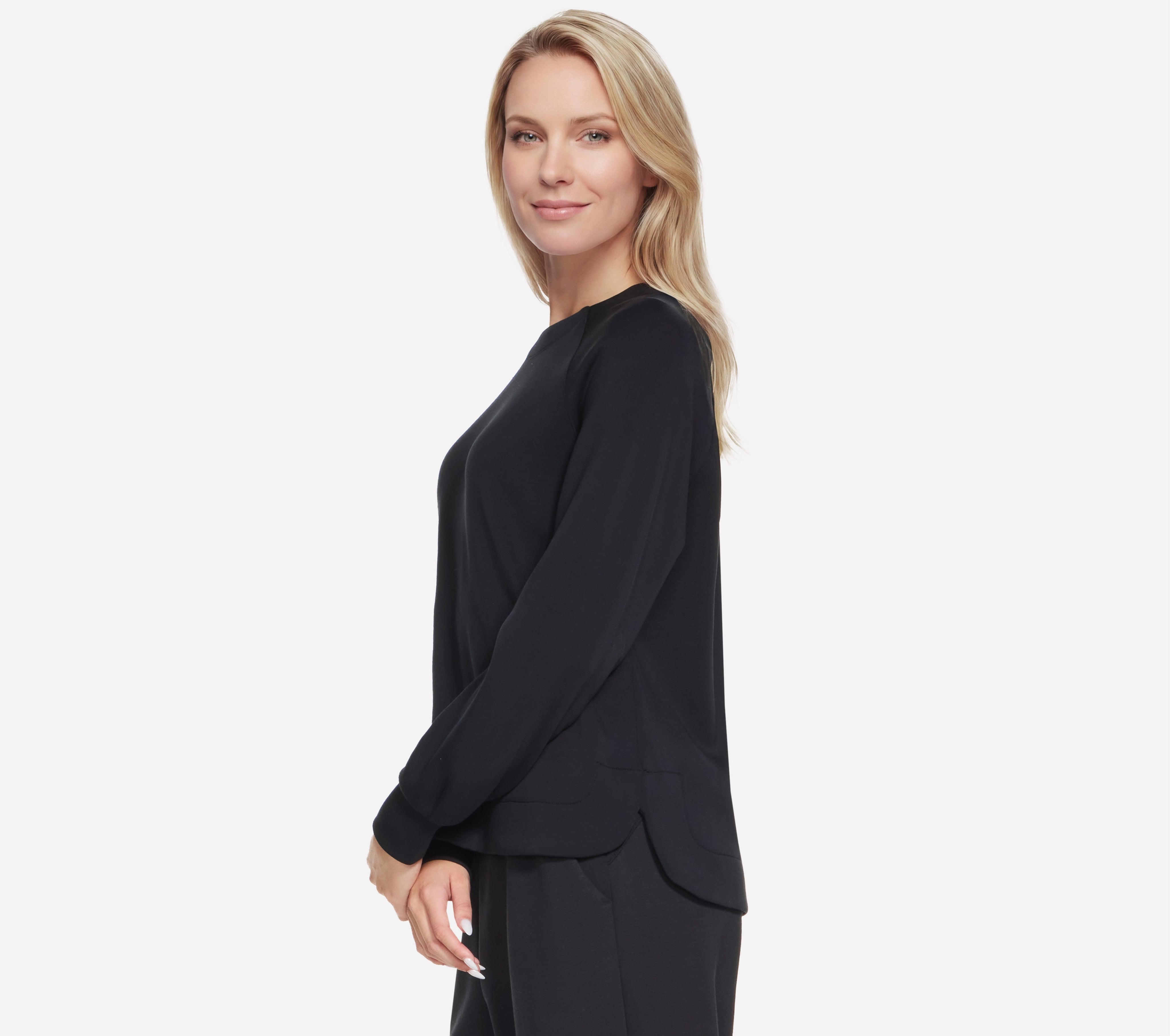 LT152 - SKECHERS COZY LUXE CREWNECK