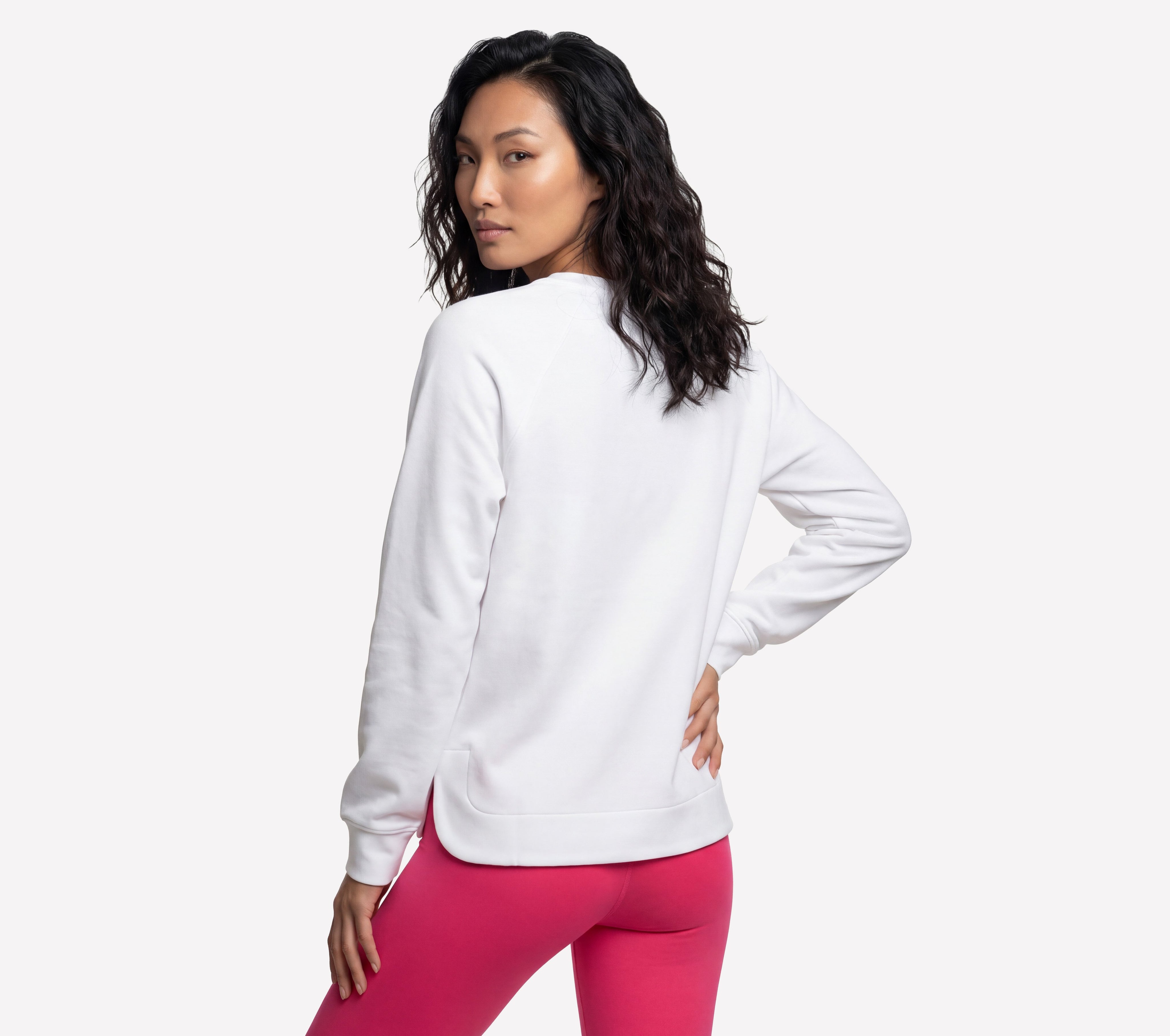 LT152 - SKECHERS COZY LUXE CREWNECK