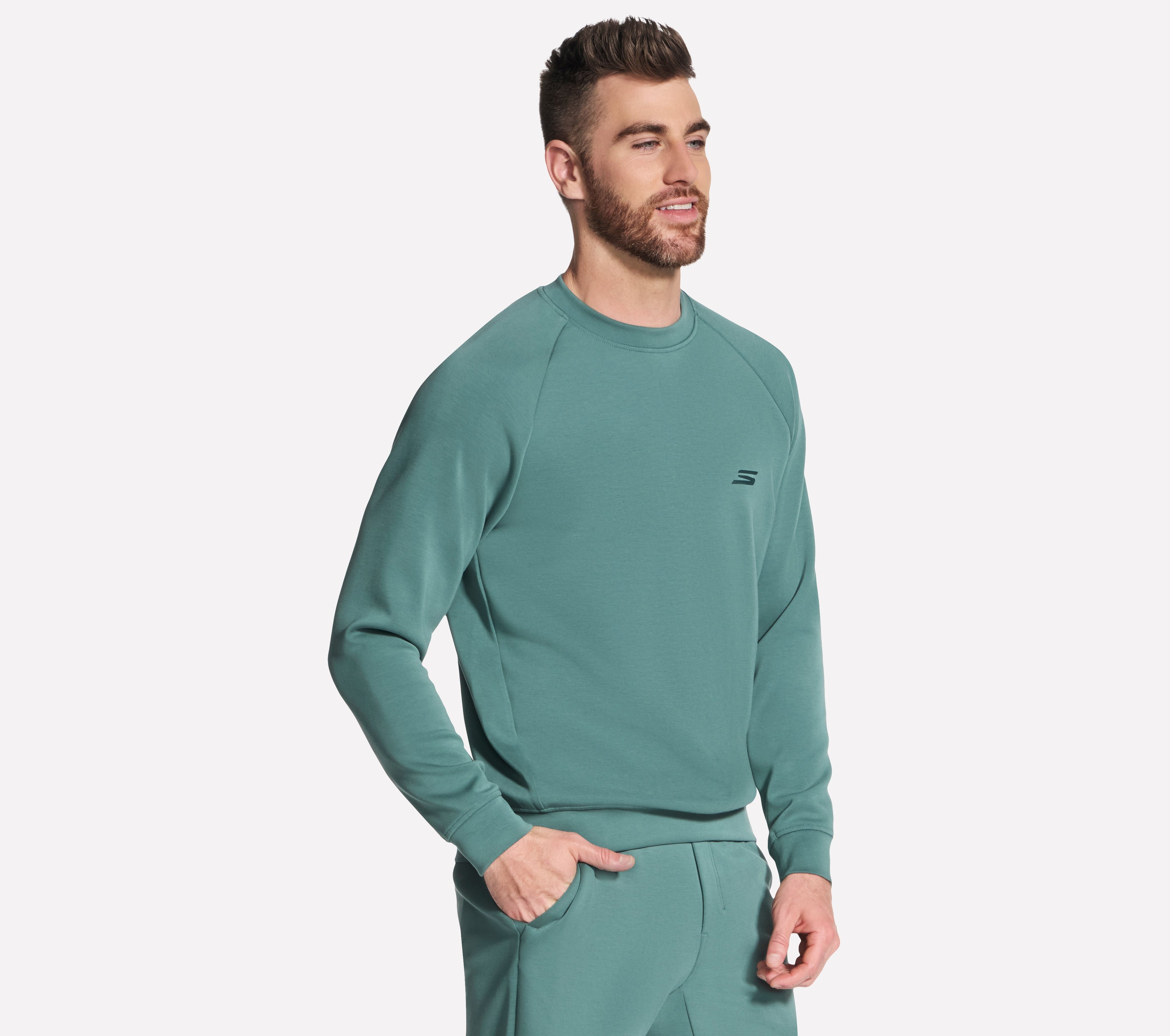 LT251A - SKECHCLOUD ELEVATE CREW