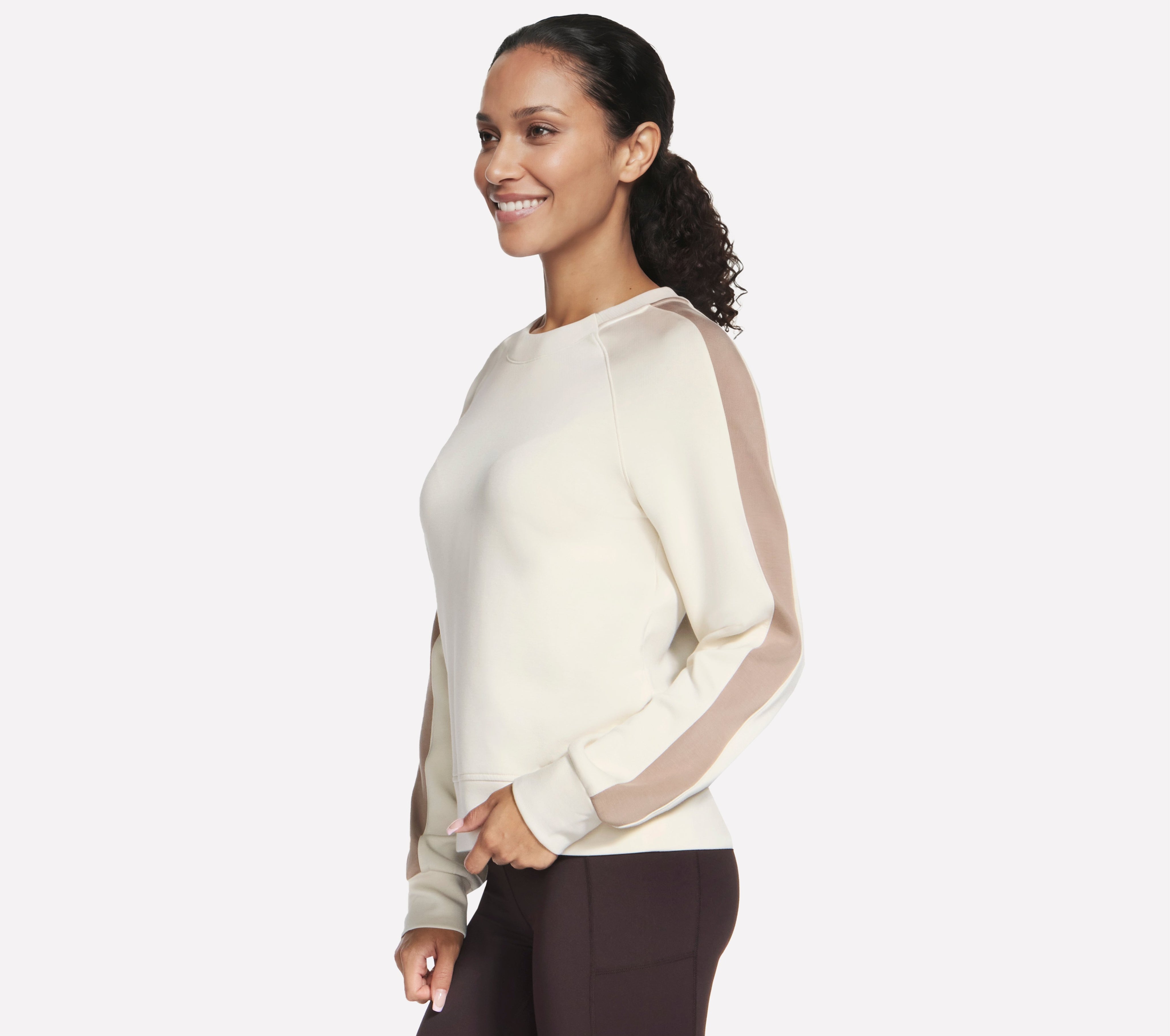 LT272 - SKECHLUXE ELEVATE BLOCKED CREWNECK