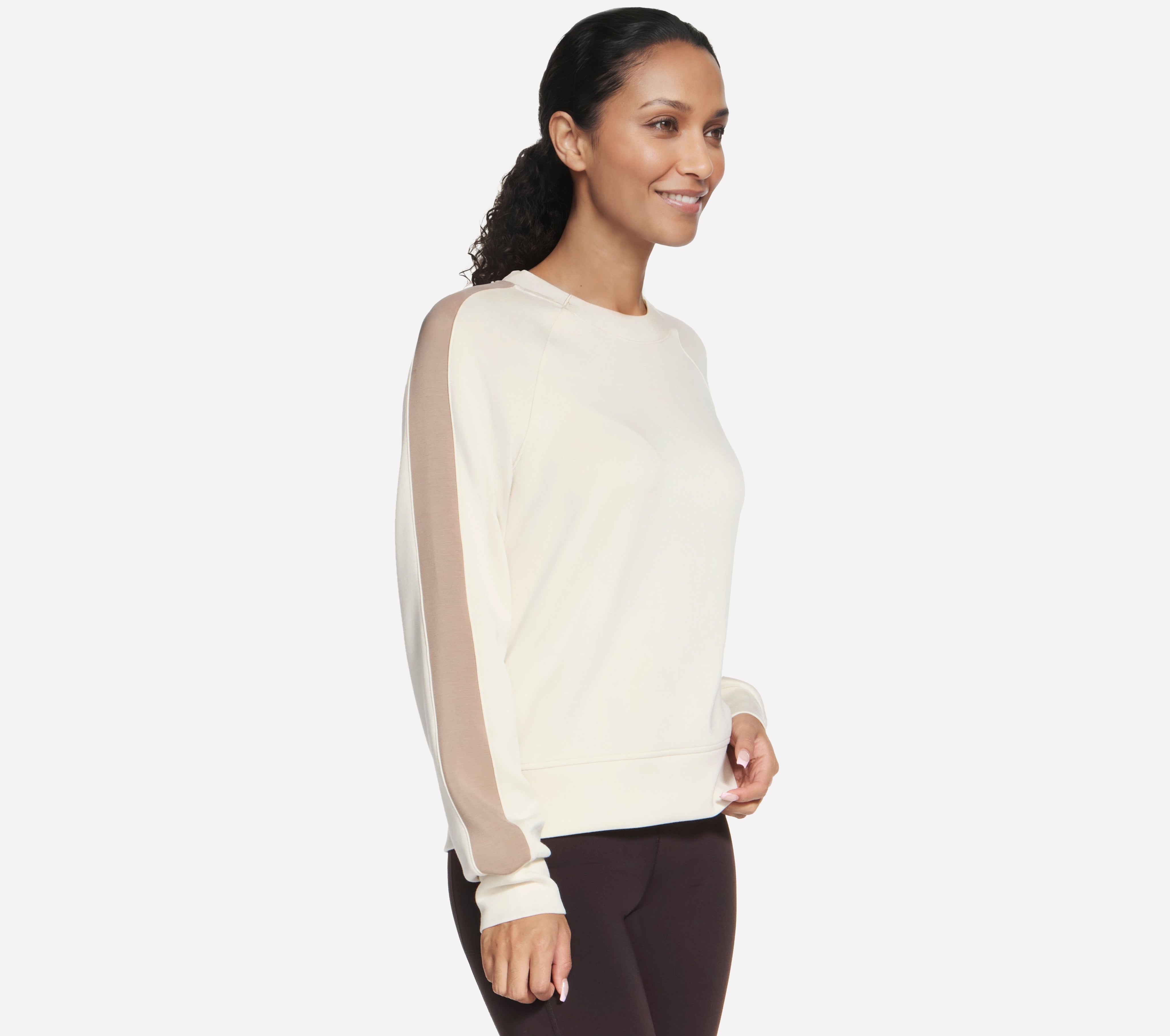 LT272 - SKECHLUXE ELEVATE BLOCKED CREWNECK