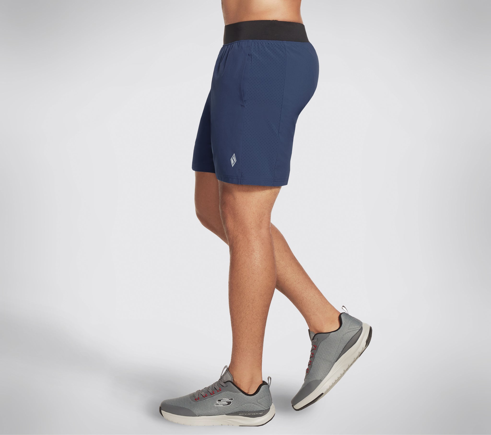 M01SH18B - SKECHERS APPAREL MOVEMENT 7 INCH SHORT II