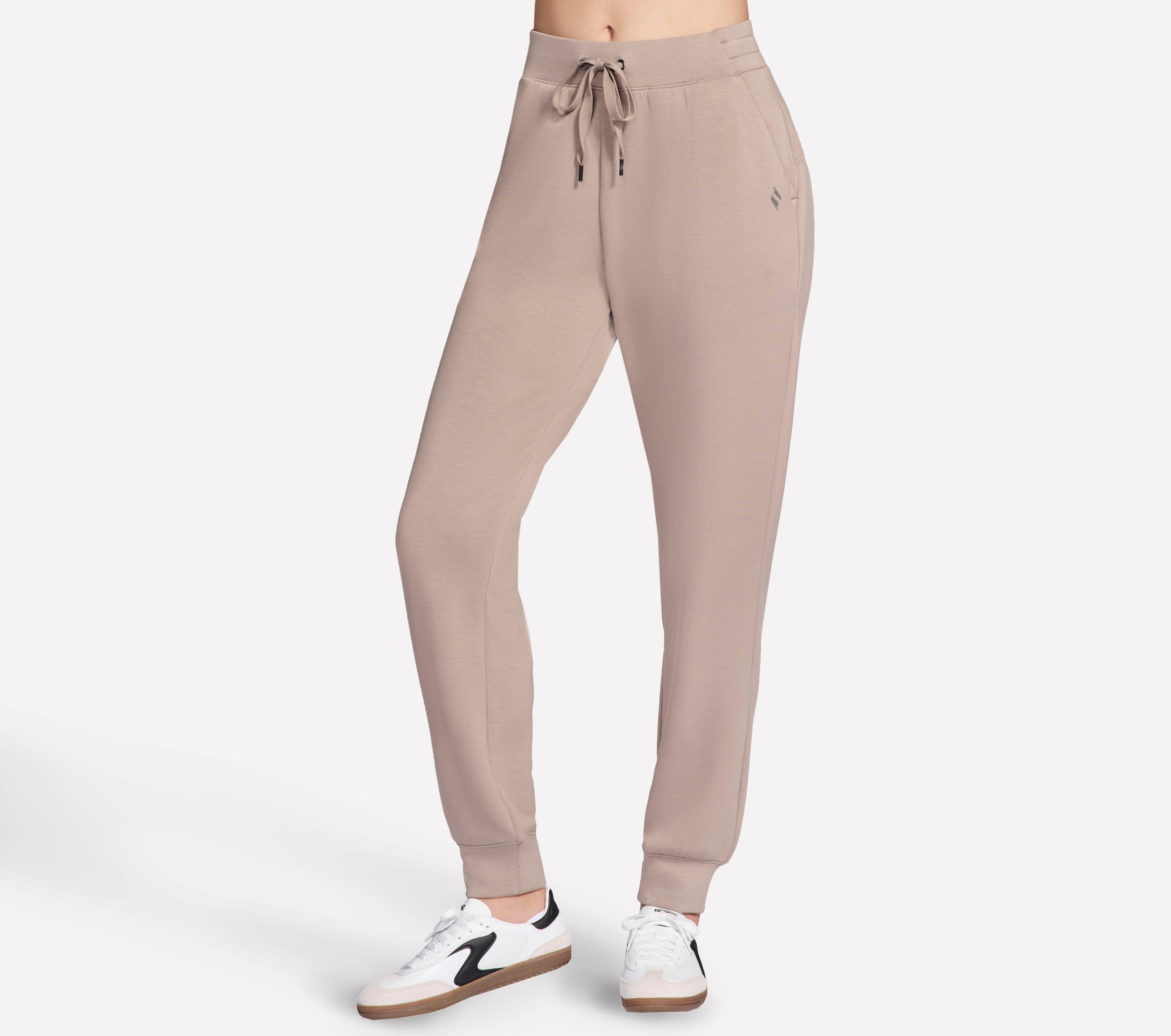 PT149 - SKECHLUXE ELEVATE JOGGER